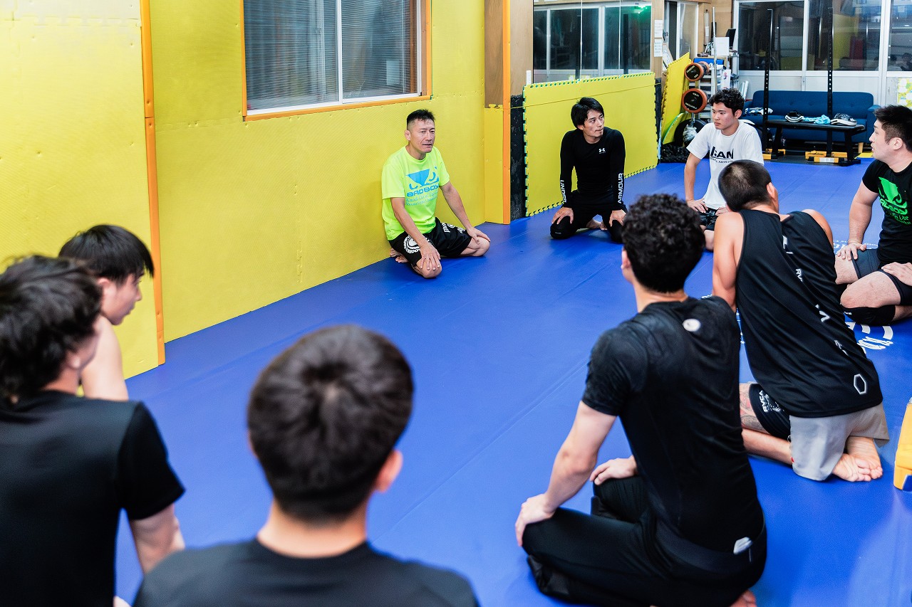 寝屋川市の格闘技ジム修斗GYMS直心会 総合格闘技・修斗・MMAクラス 練習終了